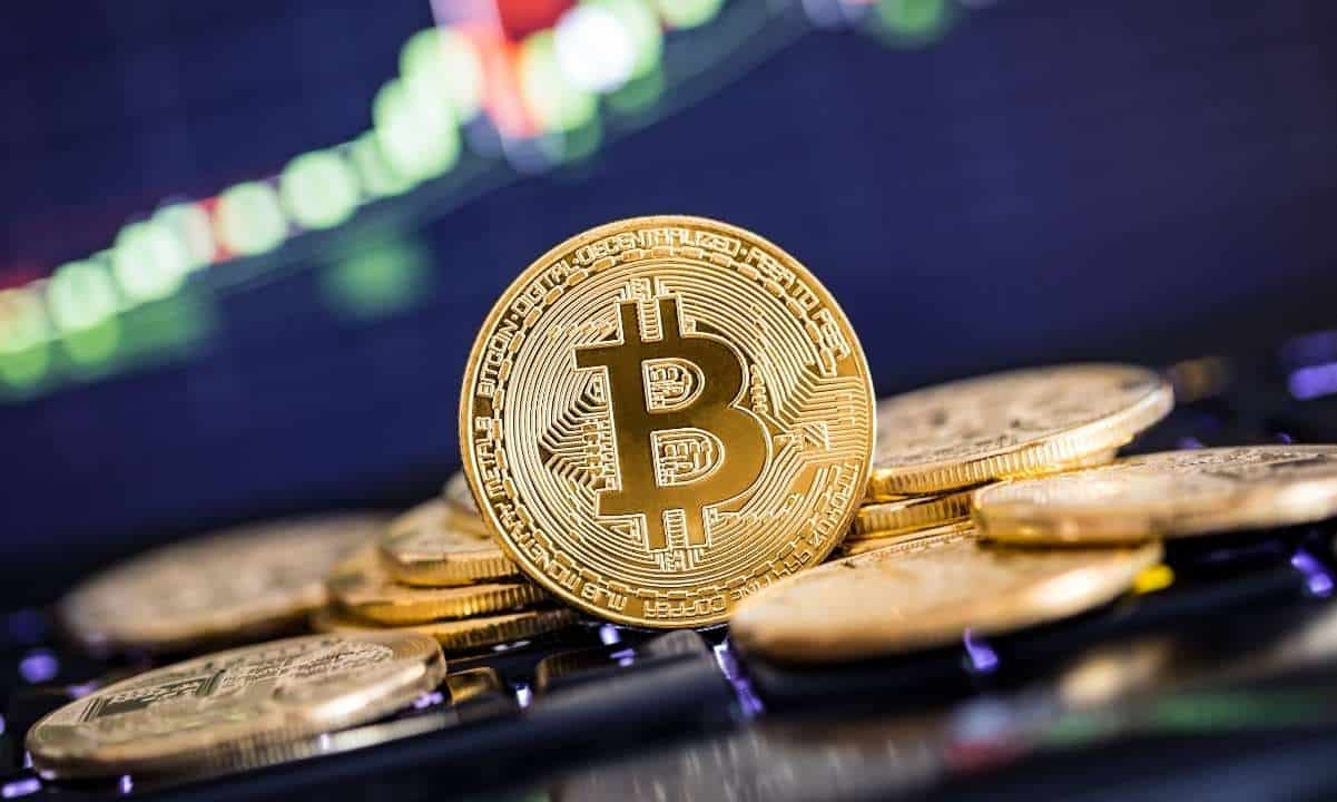 Retail Investors Buying the Bitcoin Dip: Analysis