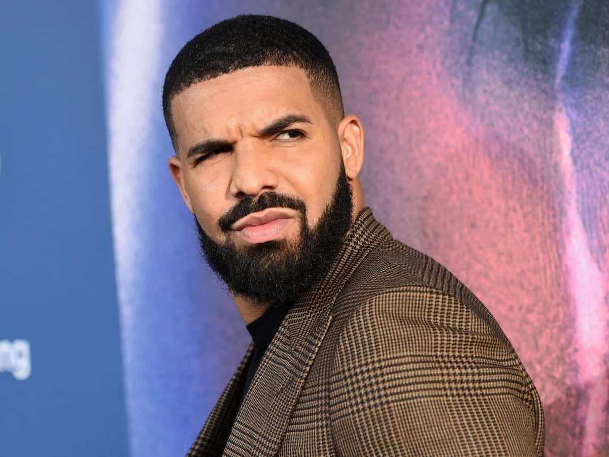 How Drake Lost $600K Worth of BTC Betting on Football