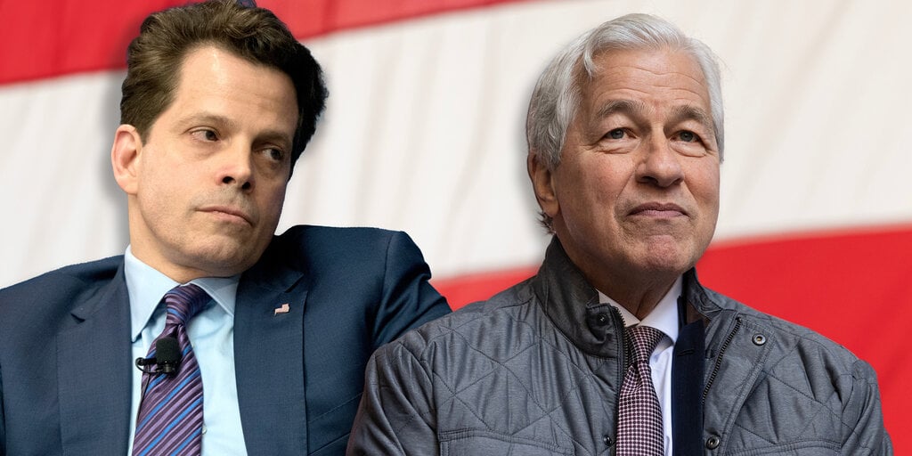 Scaramucci Touts Bitcoin Alongside Gold, Counters Jamie Dimon on Risk